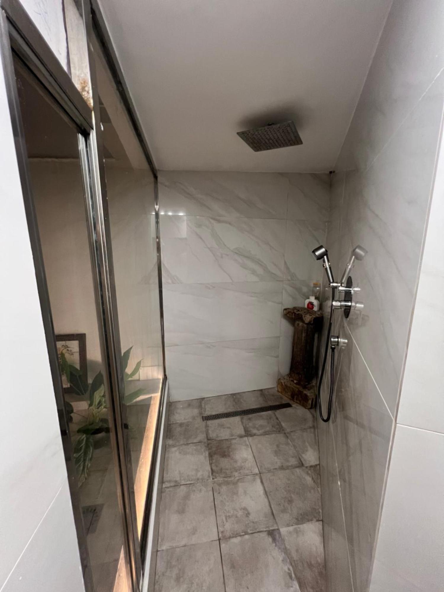 Tosalet Apartment บาเลนเซีย ภายนอก รูปภาพ